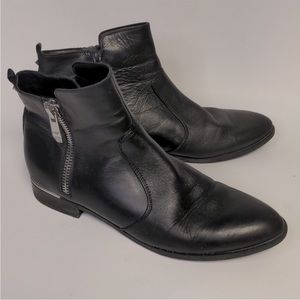Marc Fisher Rail Leather Ankle Boots Size 10